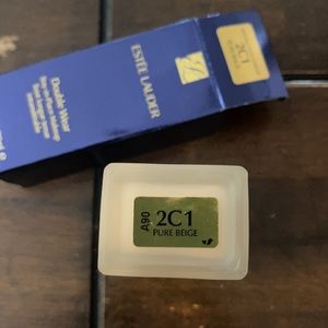 Estee Lauder Double Wear 2C1 Pure Beige